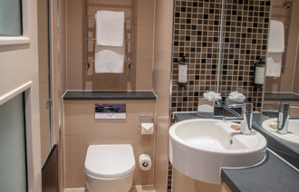 Carousel Desktop Superior Family 3