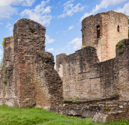 <strong><span class="NormalTextRun SCXW37999580 BCX8">LUDLOW CASTLE</span></strong>